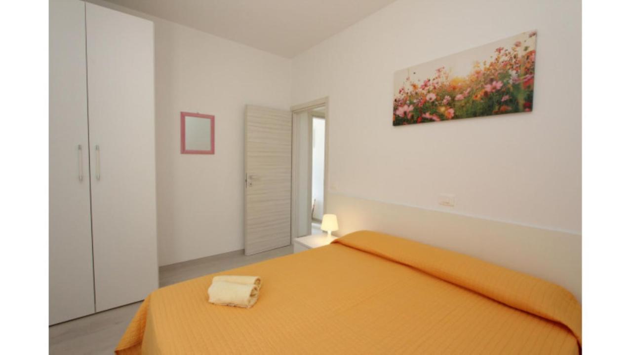 Beautiful With Terrace Close To The Sea - By Beahost Appartamento *